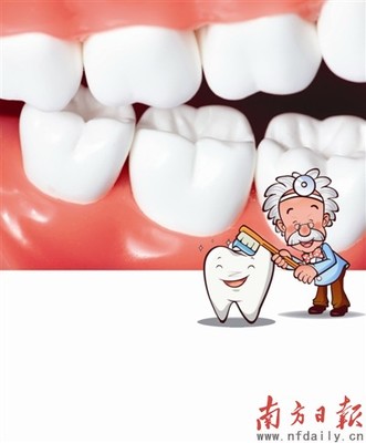 美白牙贴膜含双氧水化学成分 长期使用可致牙敏感